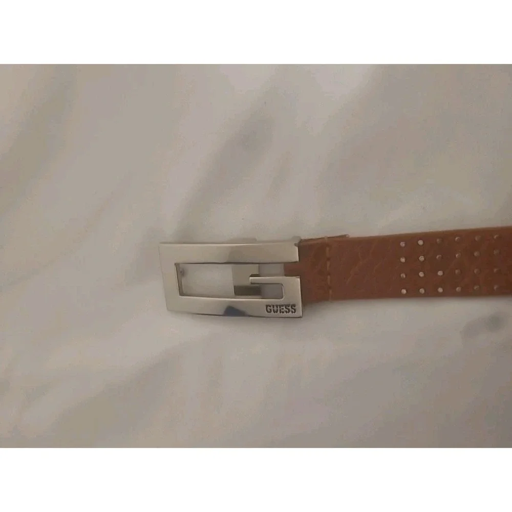 Vintage Guess Ladies Tan Italian Leather Belt 34-1/2